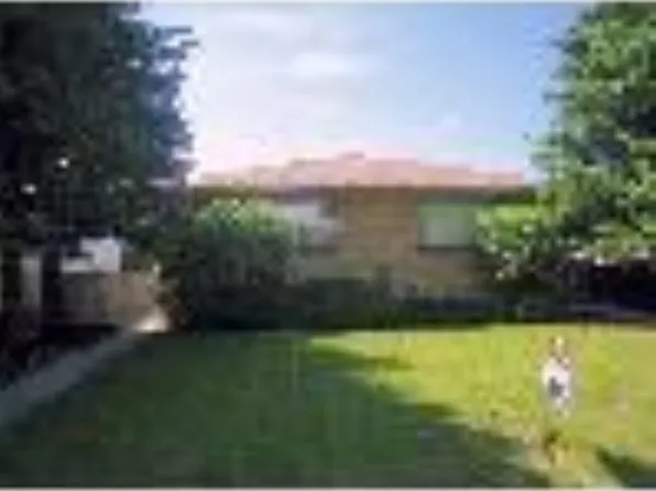 1215 AA 19th St NE, Calgary, AB T2E 4Y1
