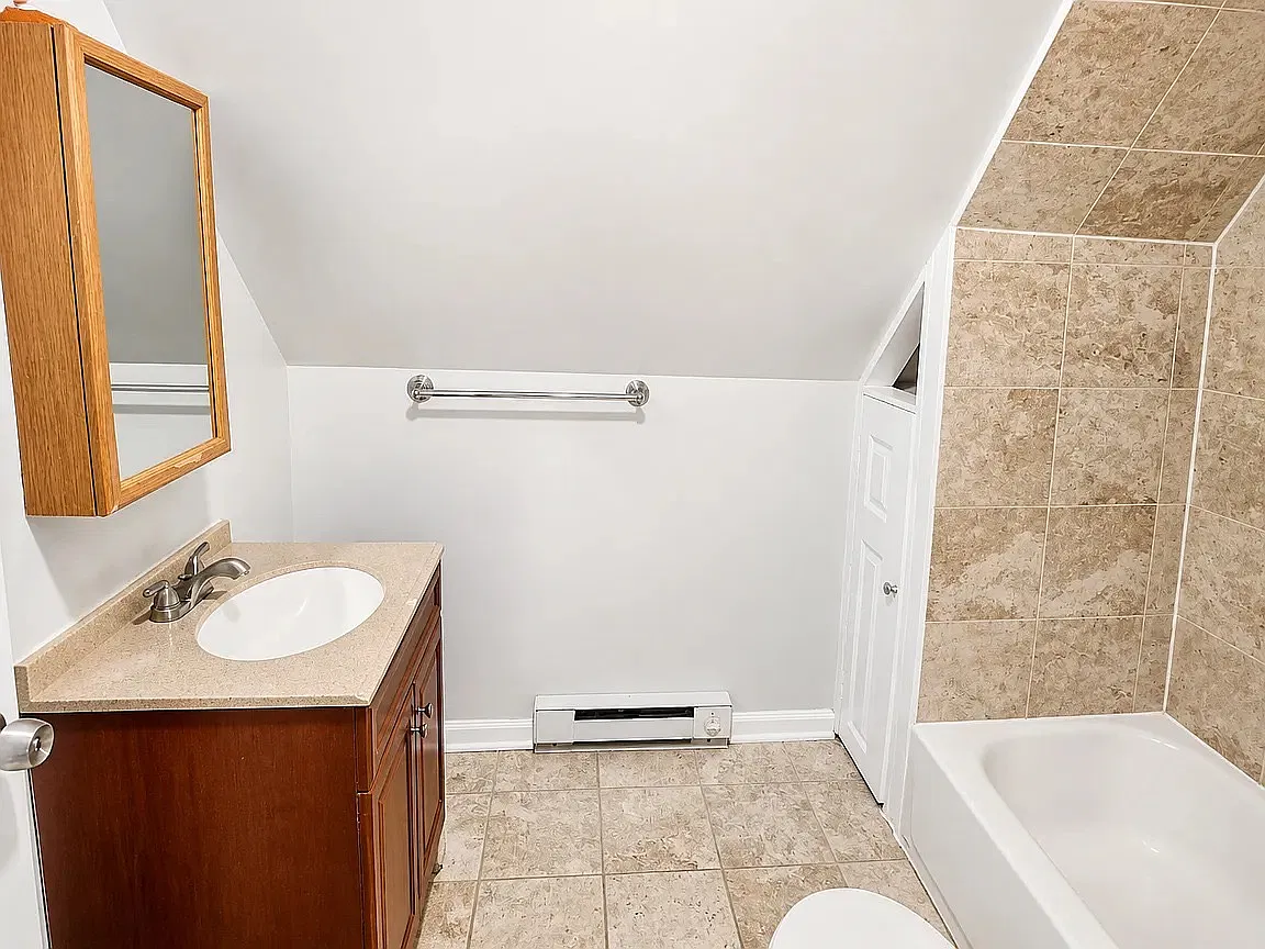 1 bed, $1,575 — Photo 2