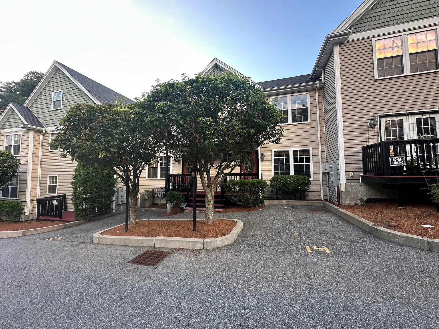 8 Grant St — Photo 1