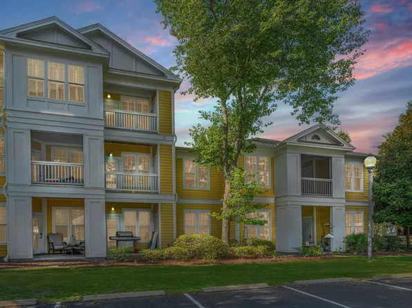 2128 Chatelain Way, Mount Pleasant, SC 29464