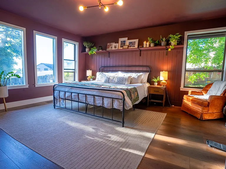 Master Bedroom - Views of the yard