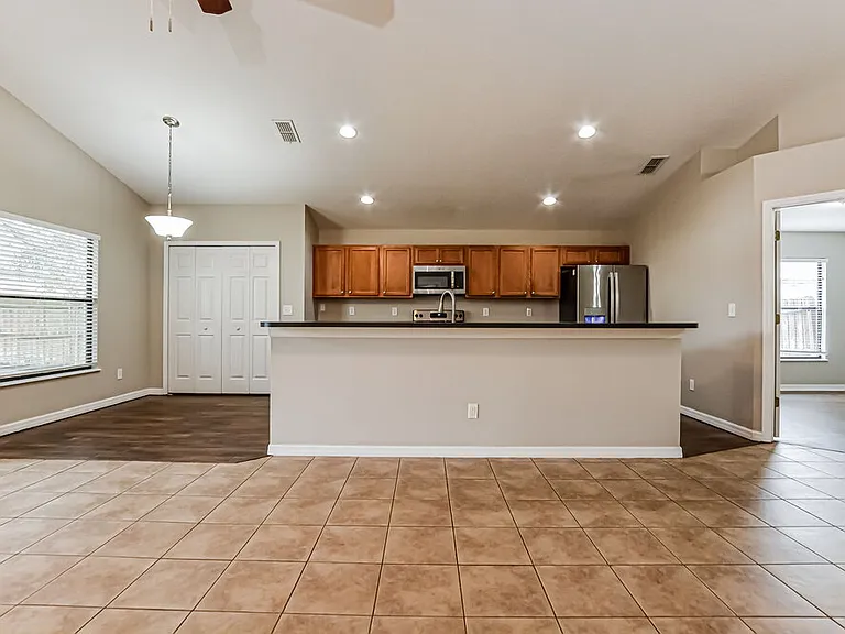 4222 Barnsley Ln — Photo 8