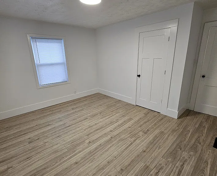 441 Cecil Ave — Photo 32