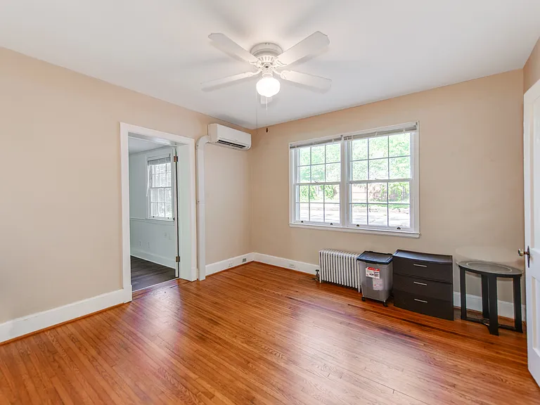 1208 Oakwood Ave — Photo 17