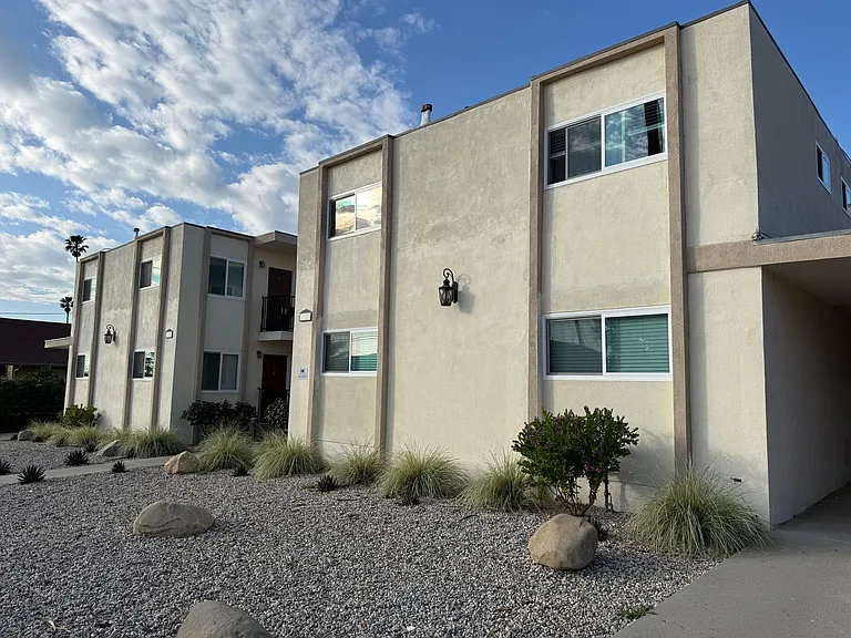1171 E Meta St #17 — Photo 2