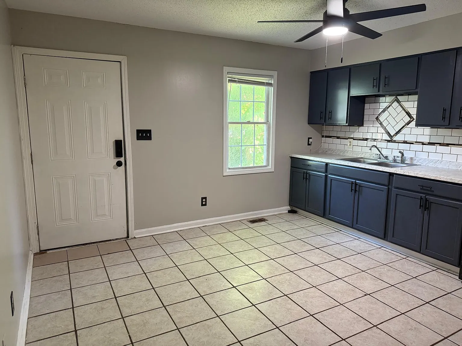 1214 S Preston St - Unit 2 A — Photo 1