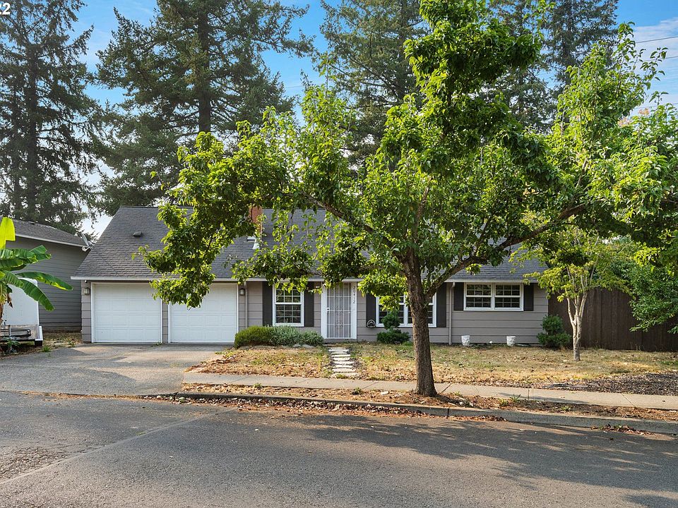 1st image of 20412 SE Alder Ct