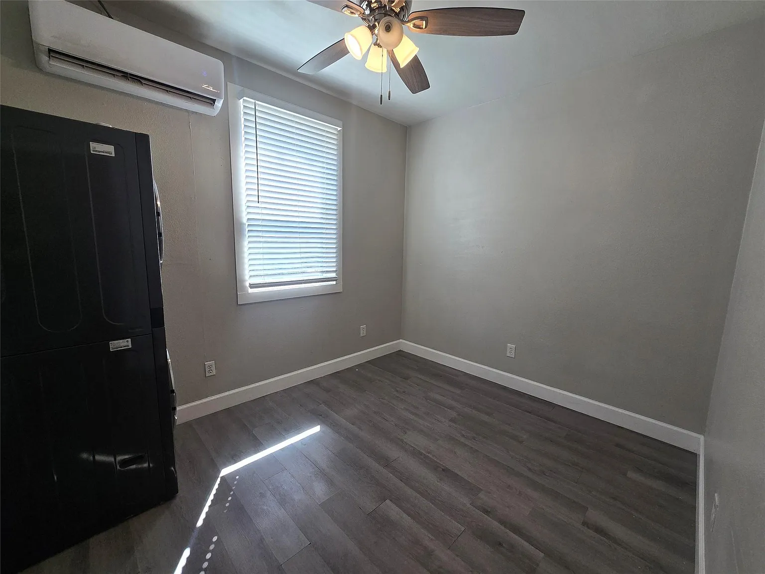 1 bed, 1.0 bath, 1839 sqft, $799 — Photo 3