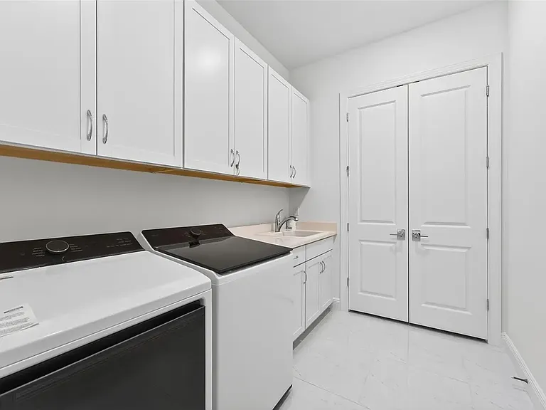 8950 Baroque Ter — Photo 15
