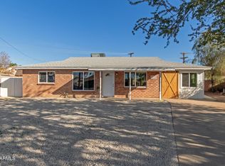 2726 W Lawrence Rd, Phoenix, AZ 85017