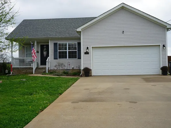 102 Fallow Ln, Oak Grove, KY 42262