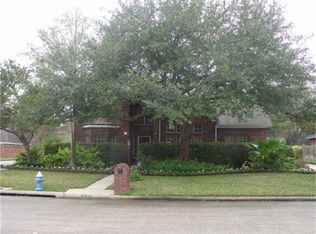 19103 Dianeshire Dr, Spring, TX 77388