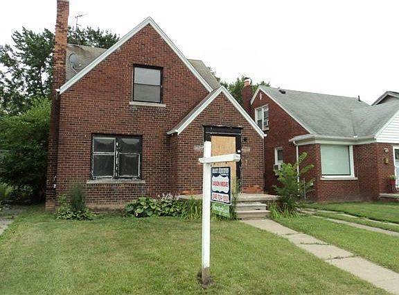 2nd image of 13132 Glenfield St