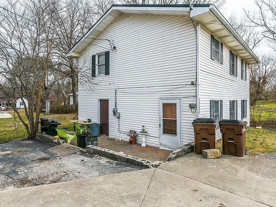 2nd image of 4980 Main St