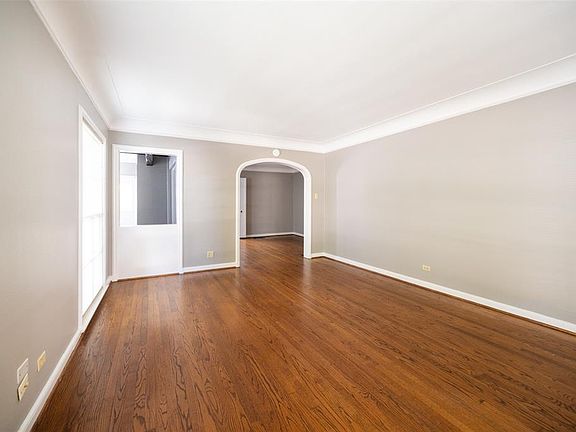 5th image of 4501 Emerson Ave