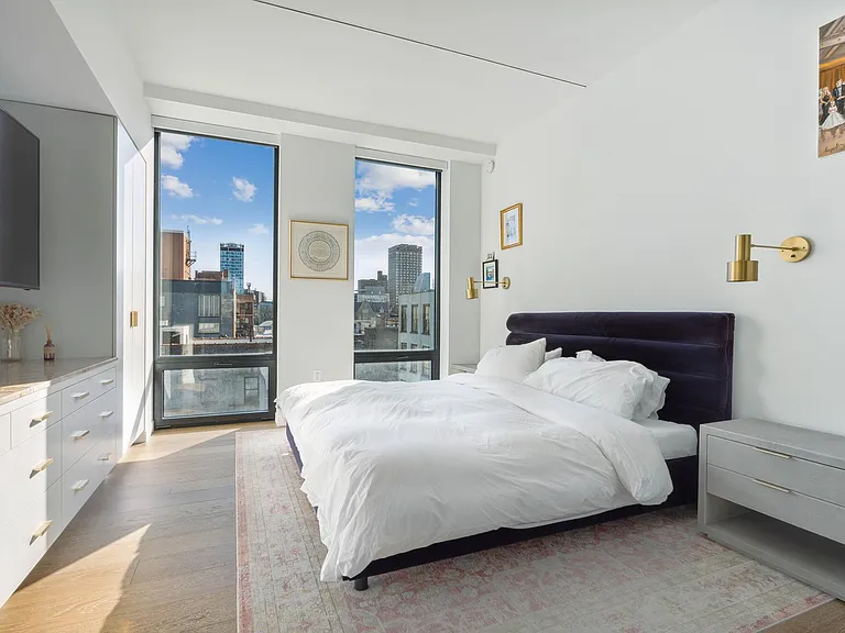 287 E Houston St #7A — Photo 6