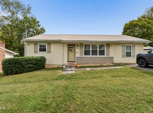 612 S Roan St, Elizabethton, TN 37643