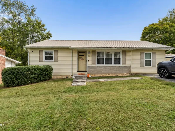 612 S Roan St, Elizabethton, TN 37643