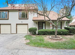 2566 Hideaway North Dr, Indianapolis, IN 46268