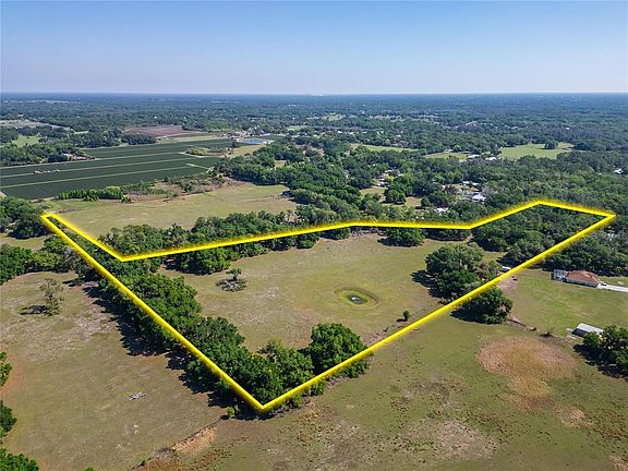 5th image of N Carlton Rd