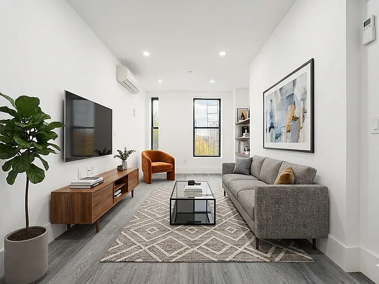 1084 Fulton St #4R — Photo 2
