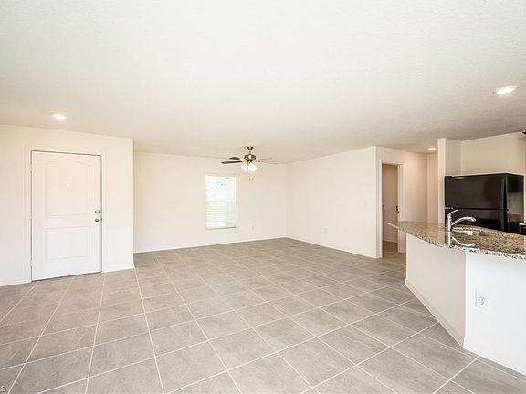 3rd image of 3523 NE 18th Pl