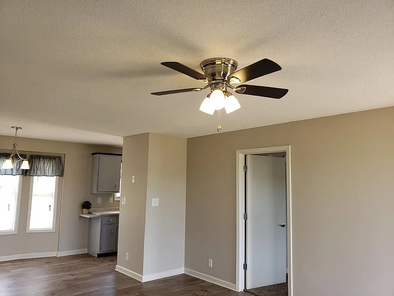 117 Waterford Dr — Photo 9