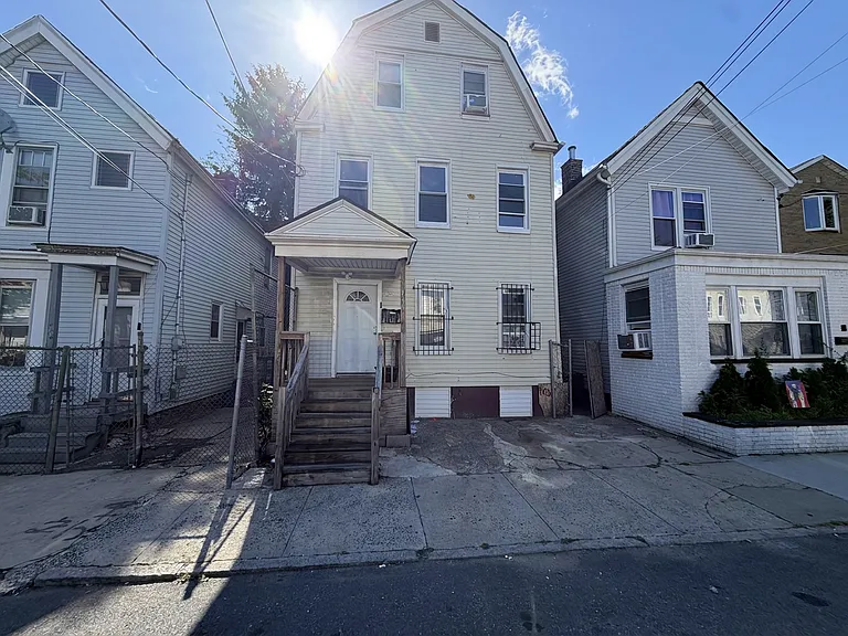 430 S 18th St #A2 — Photo 1