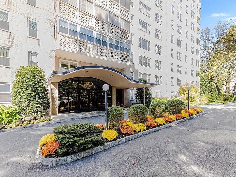 1st image of 1200 Midland Avenue #5C
