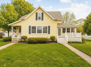 314 E Main St, Lisbon, IA 52253