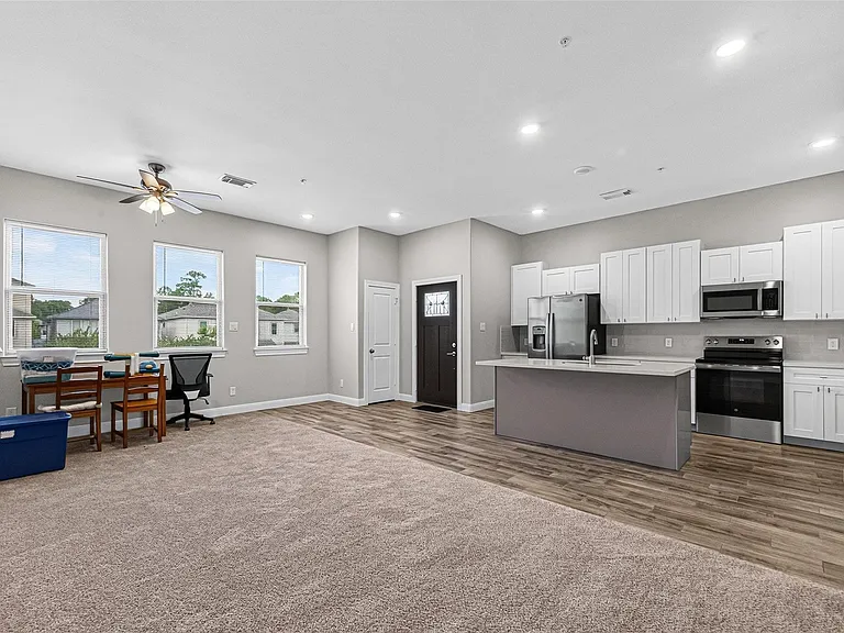 504 Nursery Rd #1203 — Photo 3