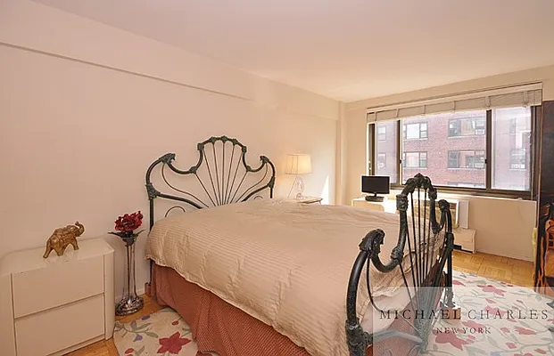 Rented by Michael Charles New York | media 2