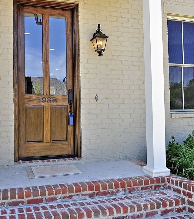 2nd image of 1919 Woodberry Ave