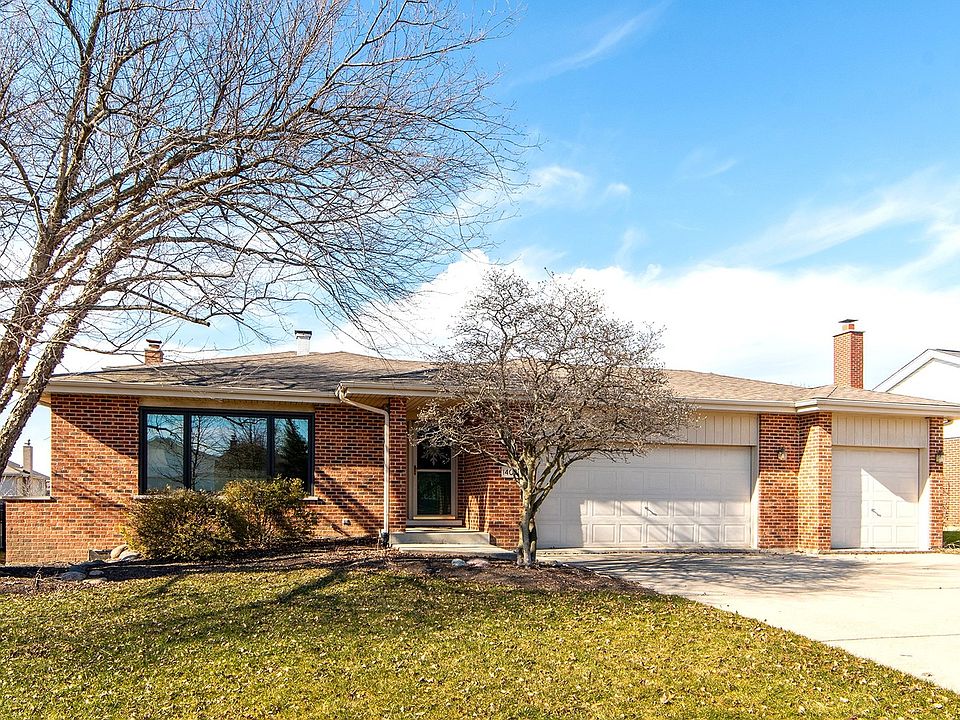 1st image of 14020 Green Valley Dr