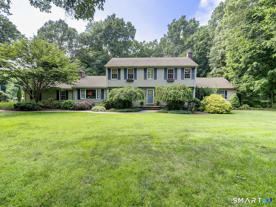 1st image of 215 Rockwood Drive