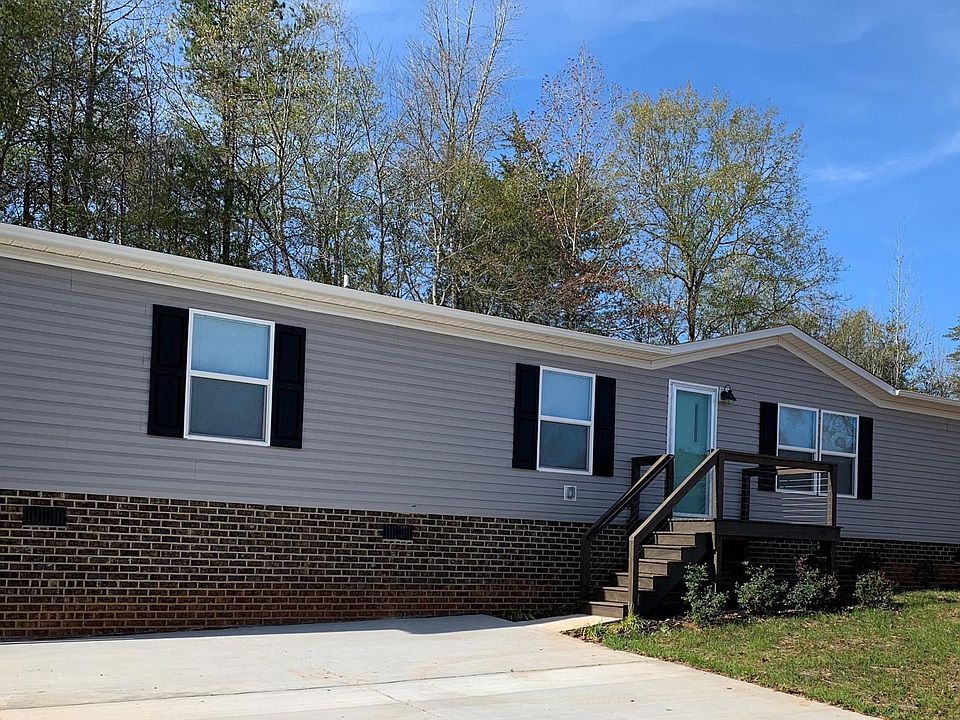 1st image of 306 Lakanwood Ln
