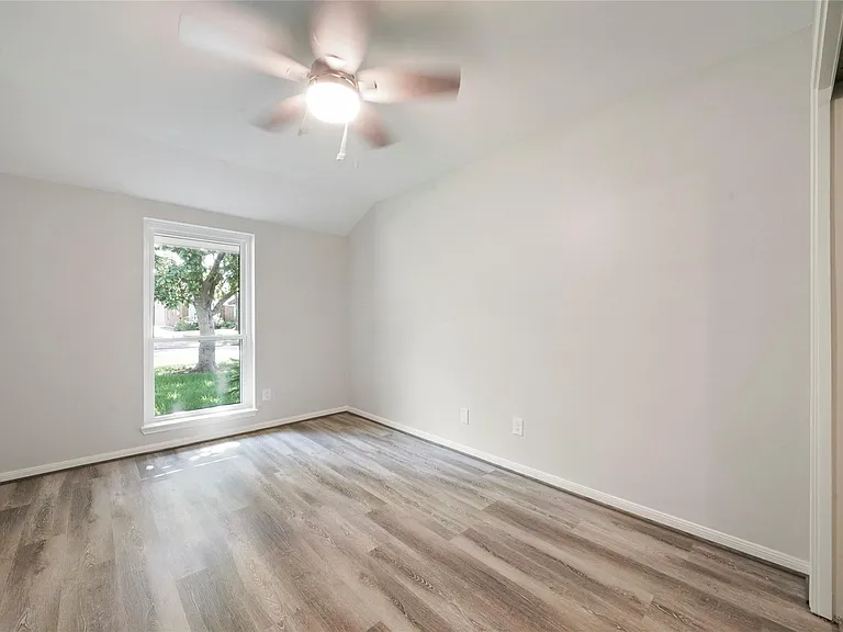 1726 Ashford Hollow Ln — Photo 26
