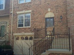 7830 Painted Daisy Dr, Springfield, VA 22152