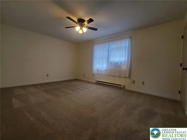 103 Hickory St — Photo 14