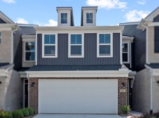 1512 Arcadia Dr, Milford, MI 48381