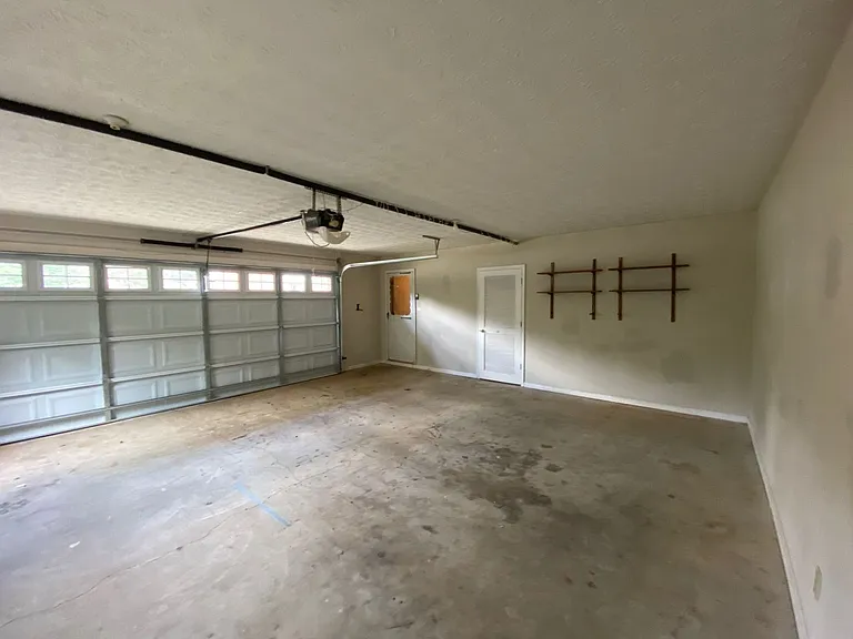 1405 Glenfield Dr — Photo 14