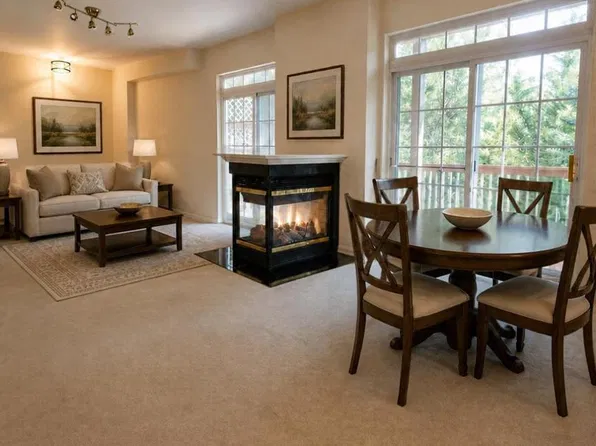 1832 Cedar Cove Way Unit 101, Woodbridge, VA 22191