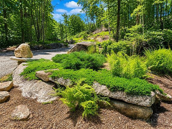 3rd image of Lot #96 Eagles Nest Trail