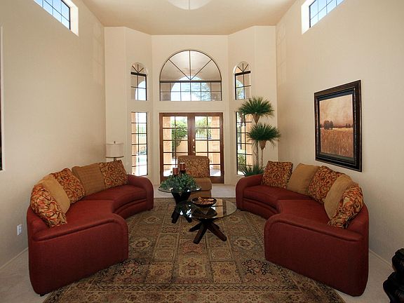 5th image of 3476 N Country Club Vista Cir