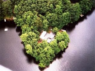 14 Rustic Trl, Groton, MA 01450