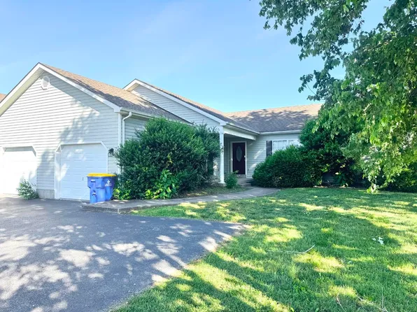 377 Kenlee Cir Unit 2, Bowling Green, KY 42101