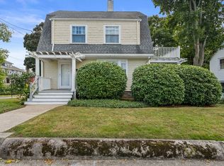 75 Greenleaf St, Quincy, MA 02169