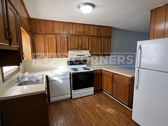 3rd image of 279-297 W 5th St #285