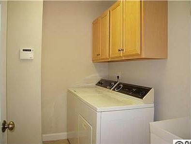 5th image of 105 Bridgeport Dr