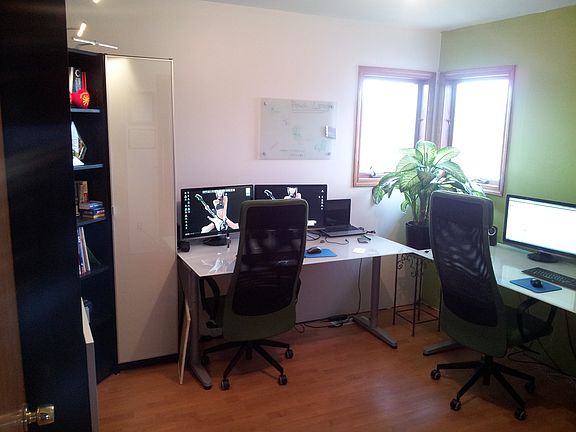 Office (Picture 2)